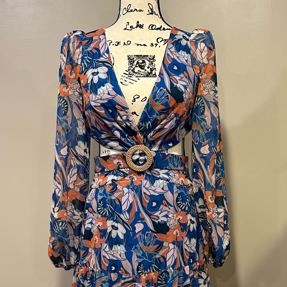 Gianni Bini Lillian Floral Print Deep V-Neck Cut-Out Tiered A-Line Dress - Picture 3 of 16
